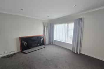 17 Freeling Street, Island Bay