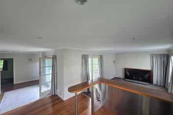 17 Freeling Street, Island Bay