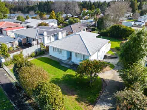 96 Storey Avenue, Forest Lake