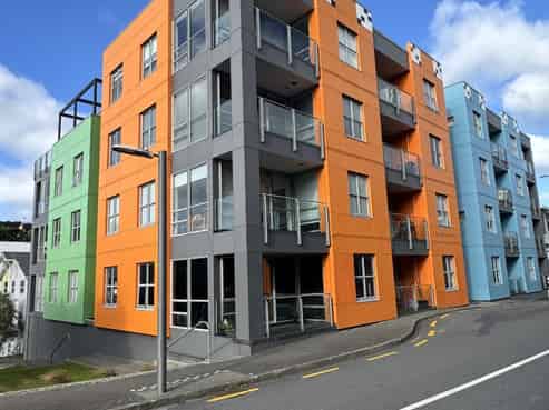 6a/1 Hanson Street , Mount Cook