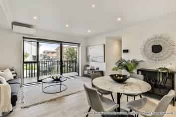 G02/3 Tiakina Road, Northcote