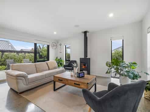 4B Harakeke Drive, Wharewaka