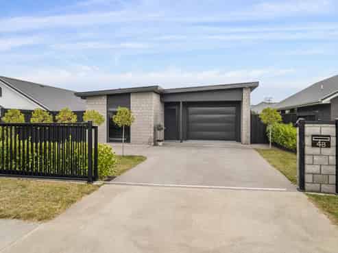 4B Harakeke Drive, Wharewaka