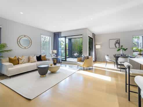 201C Hurstmere Road, Takapuna