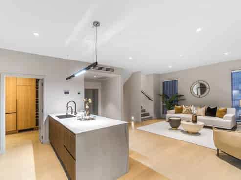 201C Hurstmere Road, Takapuna