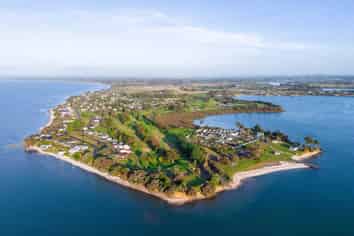11 Kaitiaki Drive, Clarks Beach