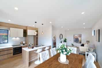 7F Hilton Place, Waiotaiki Bay