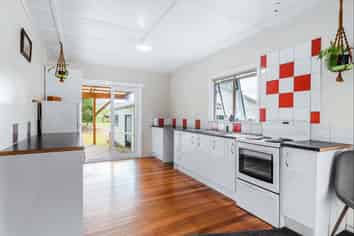 5298 State Highway 4, Ongarue