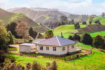 5298 State Highway 4, Ongarue