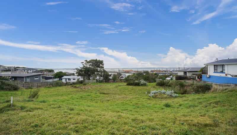 289 Foyle Street, Bluff