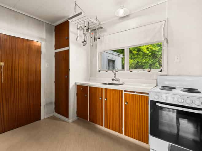1/228 Kennedy Road, Onekawa