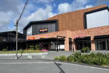 Turnkey Restaurant Space in Takanini