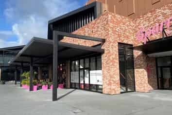 Turnkey Restaurant Space in Takanini