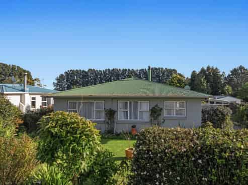 154 College Road, Edgecumbe