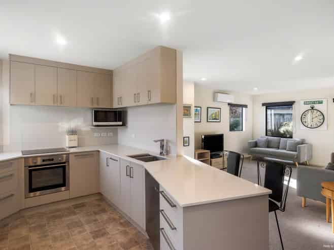 20B Milliken Avenue, Mount Roskill