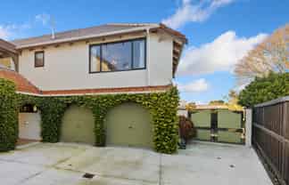 2/18 Pelorus Place, Harewood