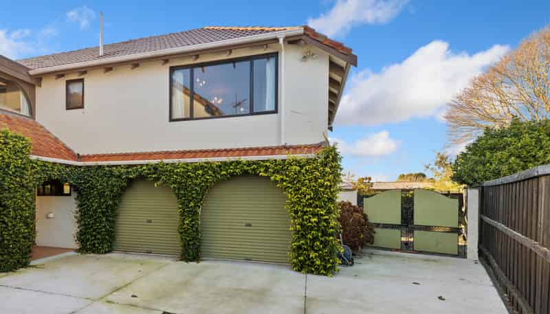 2/18 Pelorus Place, Harewood