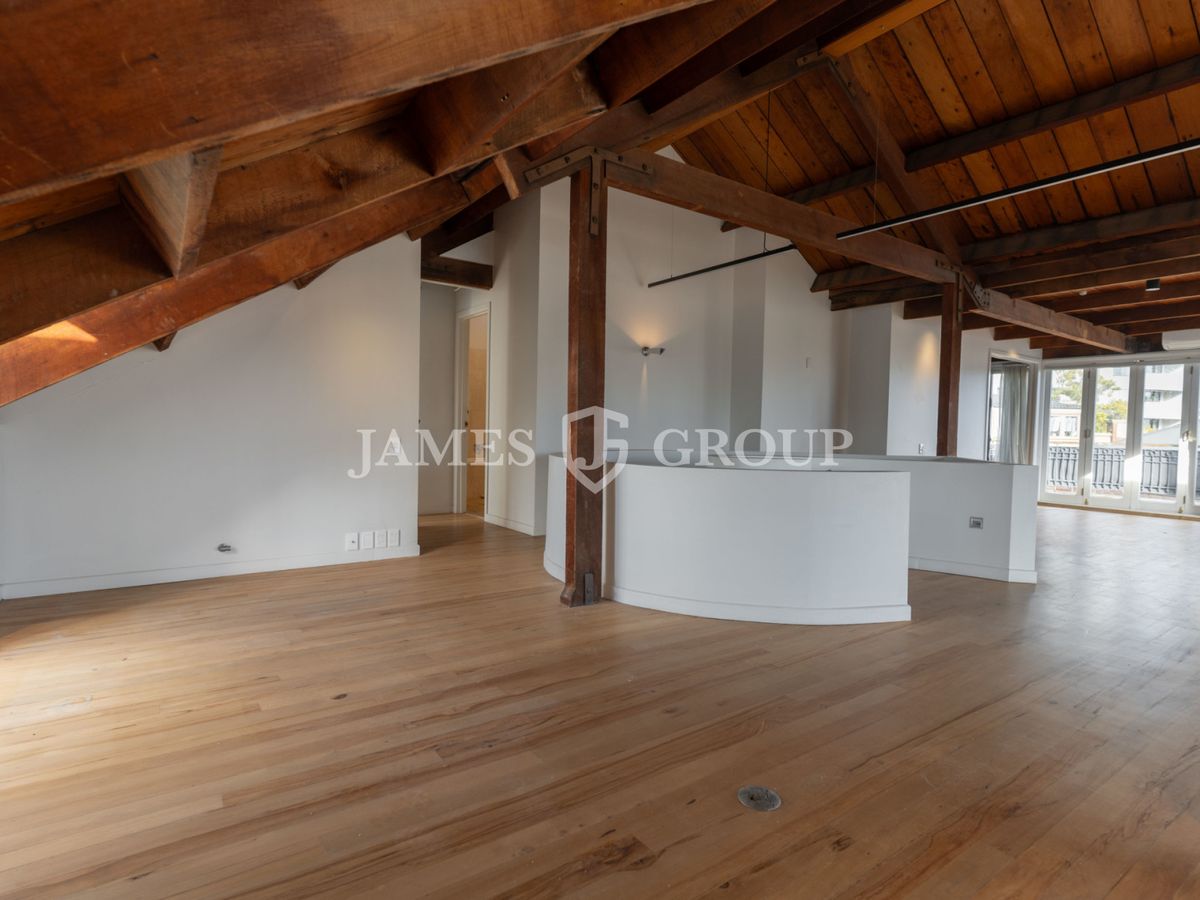 COMMERCIAL LIVE/WORK IN GREAT LOCATION – pohled 5