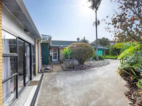 55 Walworth Avenue, Pakuranga Heights