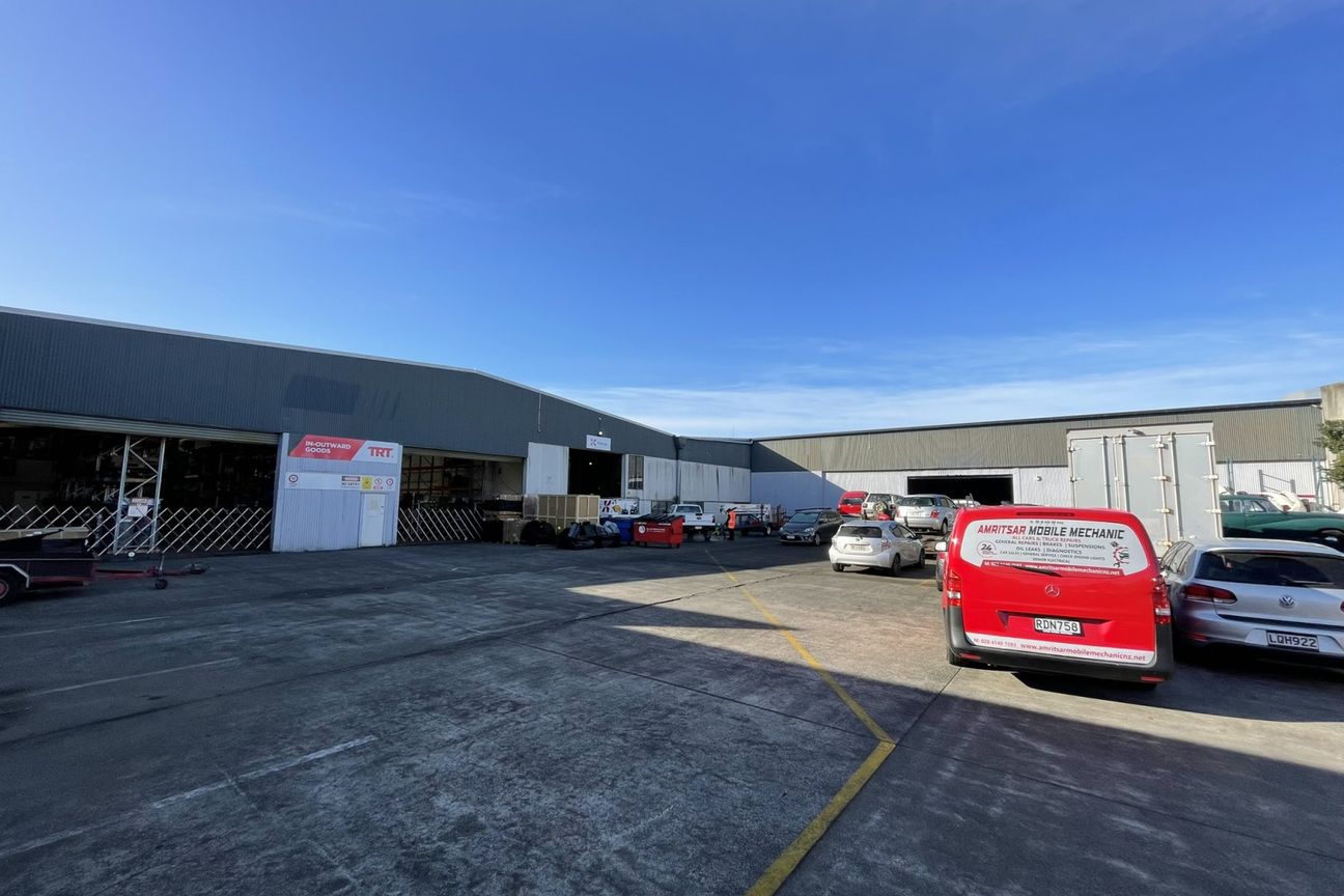 Affordable Heavy Industrial with Yard - Fler