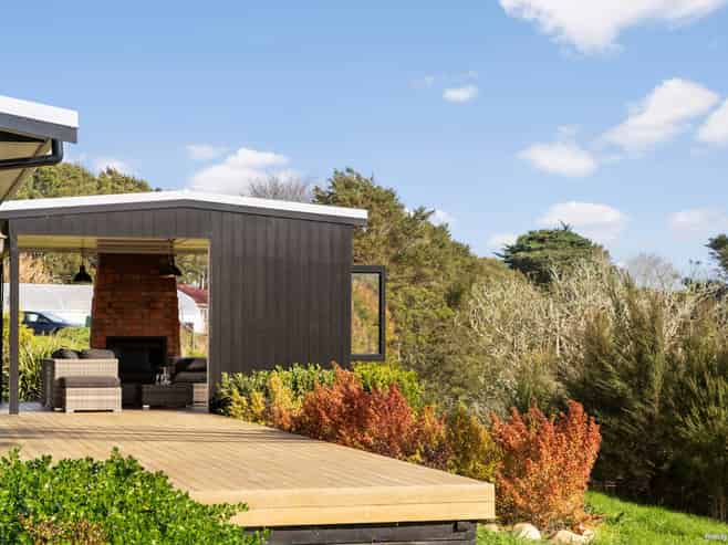 2 Fern Road, Mangatangi