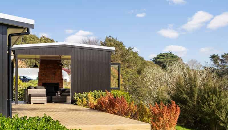 2 Fern Road, Mangatangi