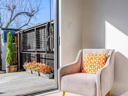 4 Tuhono Lane, Northcote
