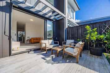 4 Tuhono Lane, Northcote