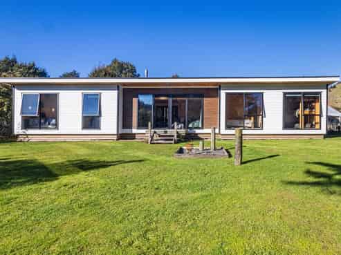 18 Kaitieke Road, National Park