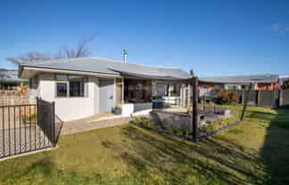 28A Fastnet Street, Alexandra