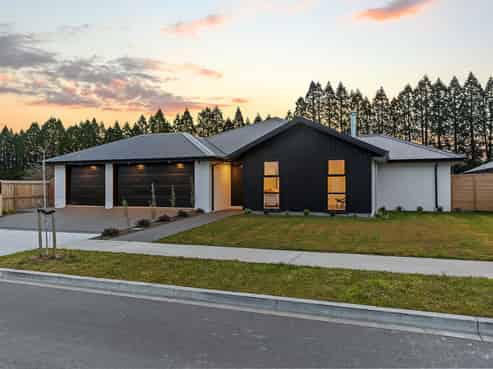 46 Memorial Crescent, Methven