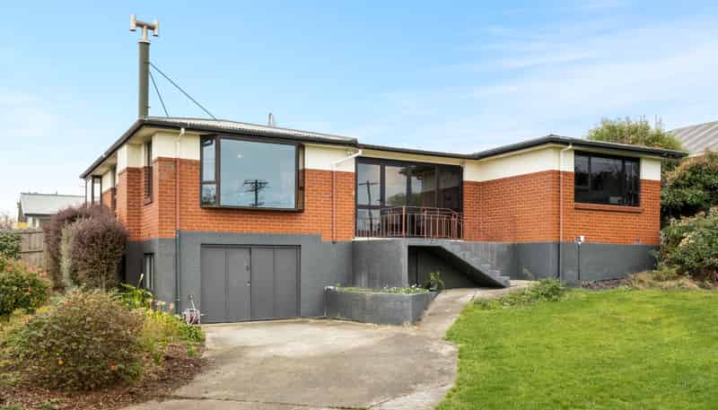 17 Collins Street, Waikouaiti