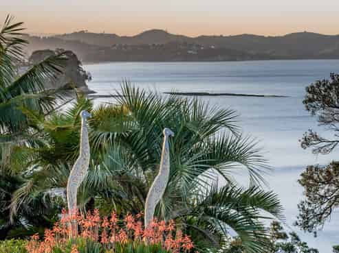 33 Chelverton Terrace, Red Beach