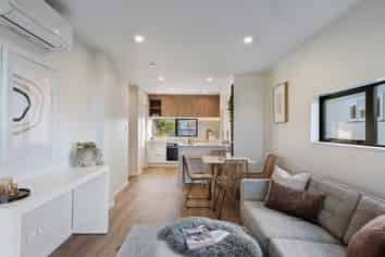 15B Cleve Road, Green Bay