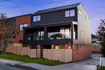15B Cleve Road, Green Bay