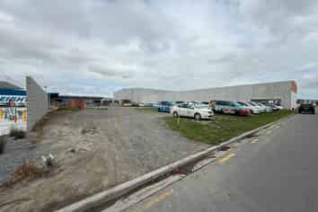 Airport Yard 4013sqm – MUST LEASE 