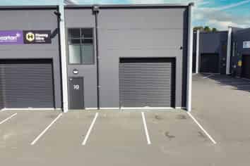 Ideal business base in Silverdale's industrial hub