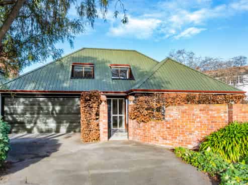 14A Glandovey Road, Fendalton