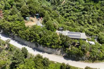 180 Totaranui Road, Tata Beach