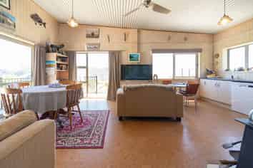 180 Totaranui Road, Tata Beach
