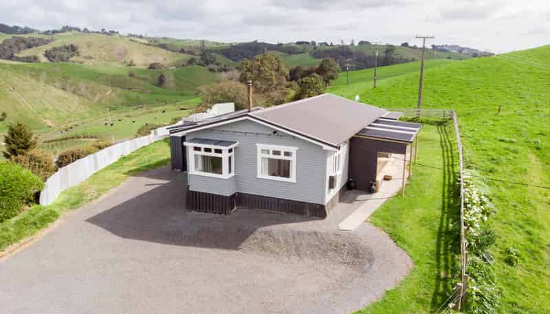 875 State Highway 27, Kaihere