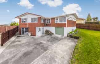 17 Cardiff Road, Pakuranga