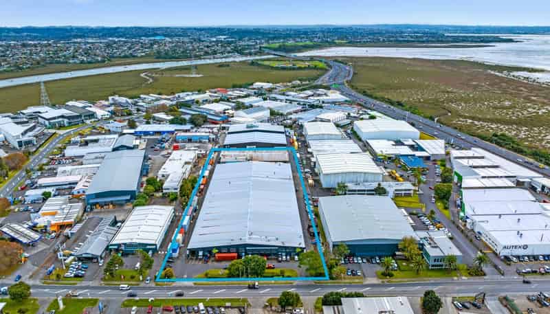 670 Rosebank Road, Avondale