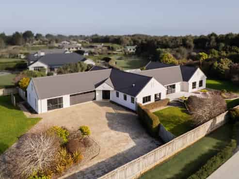 146 Oreti Road, Otatara