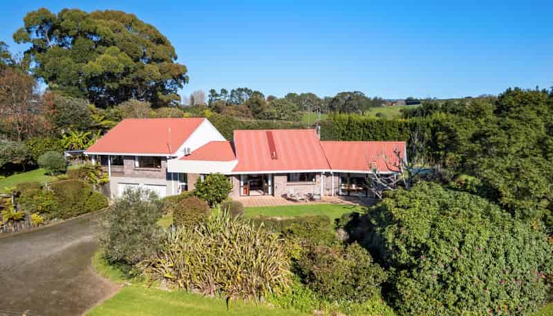 400 Old Highway, Whakamarama