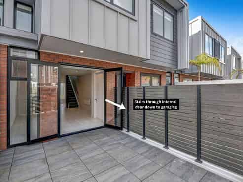 20/4 Stables Lane, Millwater