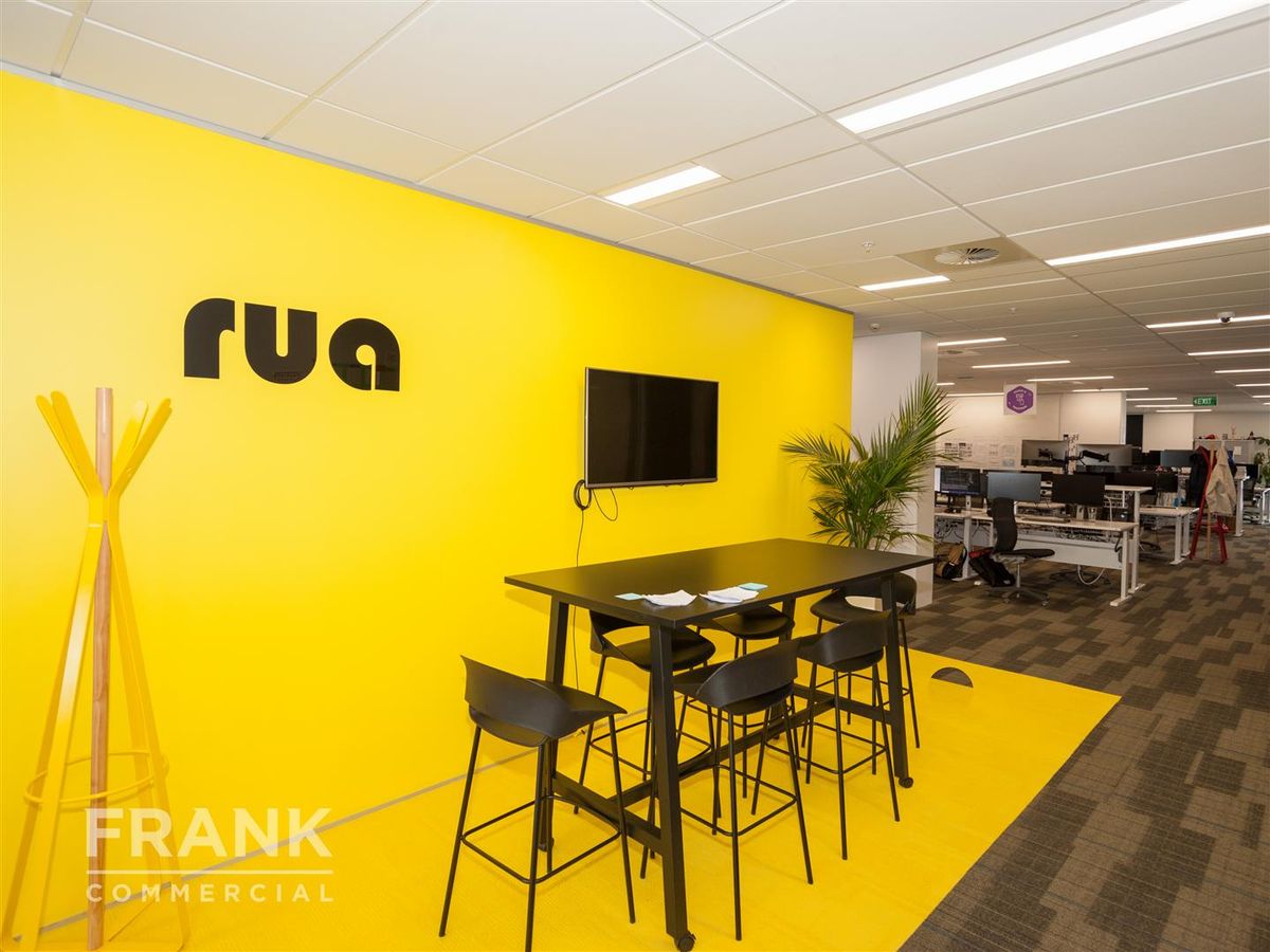 104 Victoria Street | Premium Office Space in CBD Gateway – pohled 3