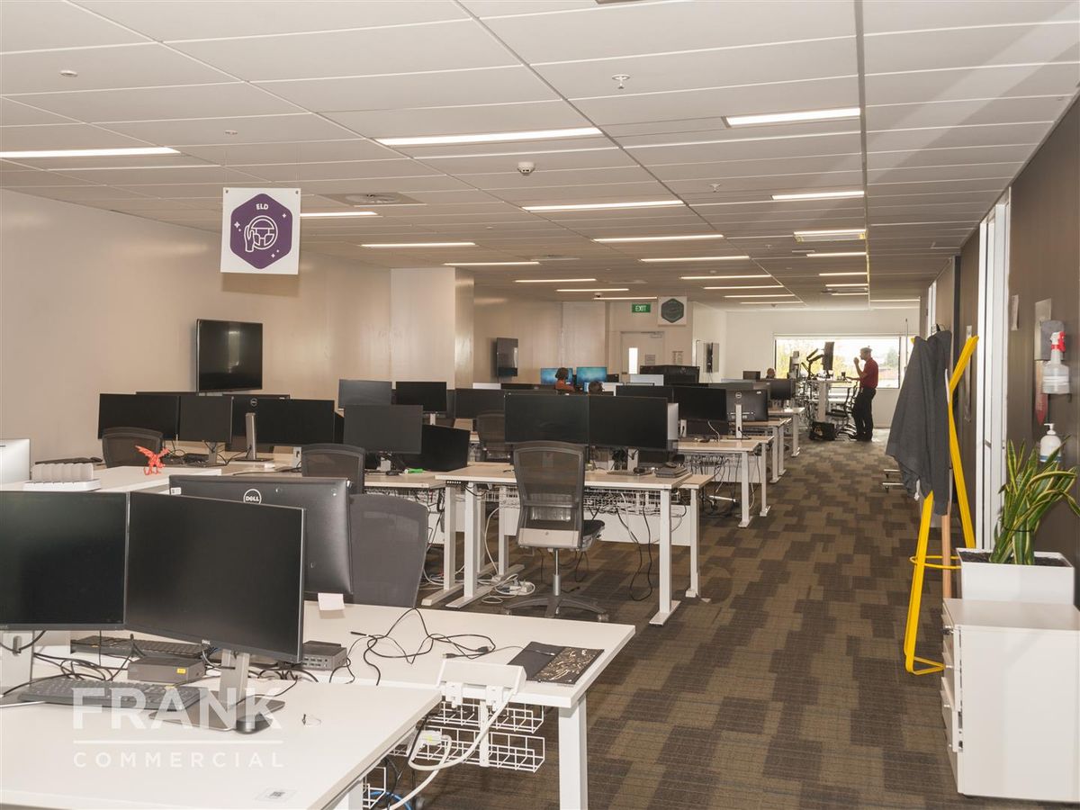 104 Victoria Street | Premium Office Space in CBD Gateway – pohled 2
