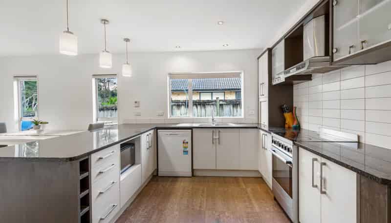 34 Lomas Way, Albany