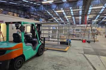 Tidy Warehouse with Yard 